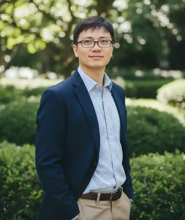 Nguyễn Huy Hoàn - người kiểm duyệt chuyên môn Olympic Insight